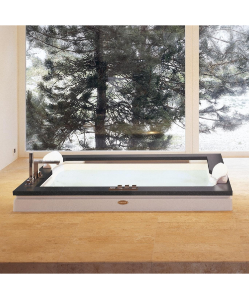 Гидромассажная ванна "Jacuzzi Aura Plus"